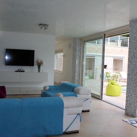 Villa Caraitria มาร์ตินาฟรังกา ภายนอก รูปภาพ