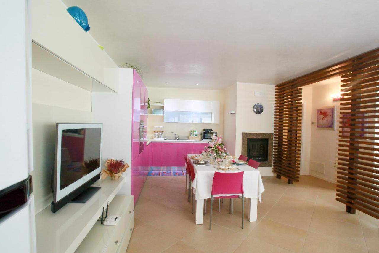 Villa Caraitria มาร์ตินาฟรังกา ภายนอก รูปภาพ
